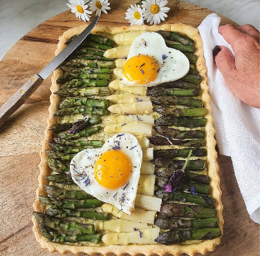 Brisée con asparagi